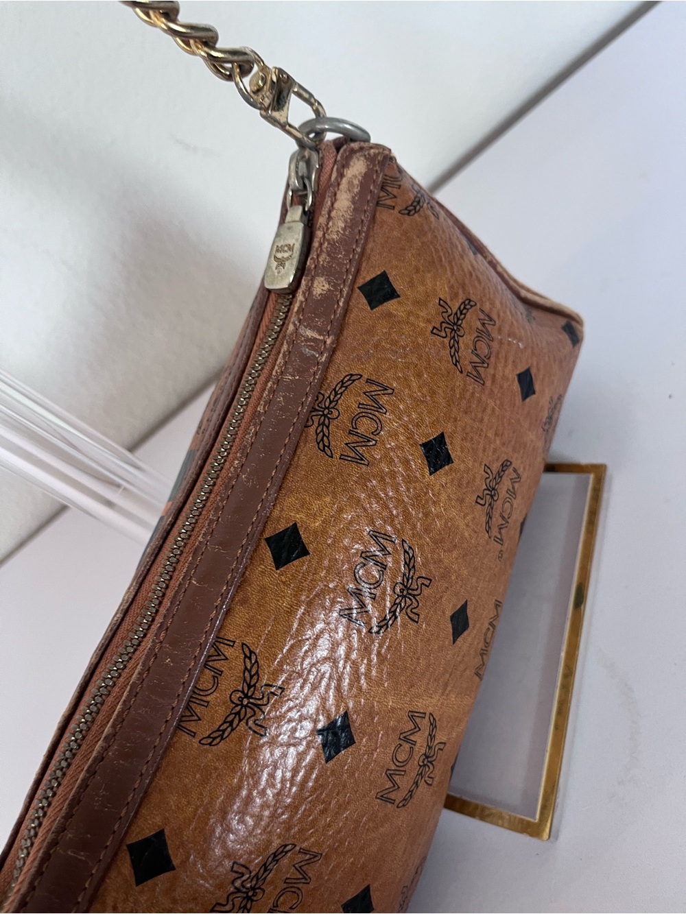 MCM CHAIN WITH LEATHER SHOULDER BAG. - Picture 11 of 15